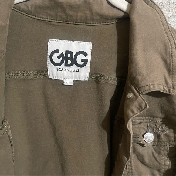 Guess jacket - Picture 9 of 10